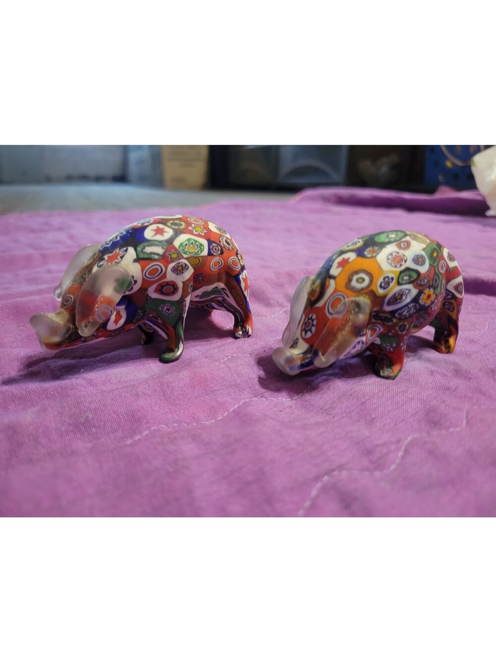 Murano Millefiori Blown Art Glass Paper Weight Pig with Flower Details Figurine